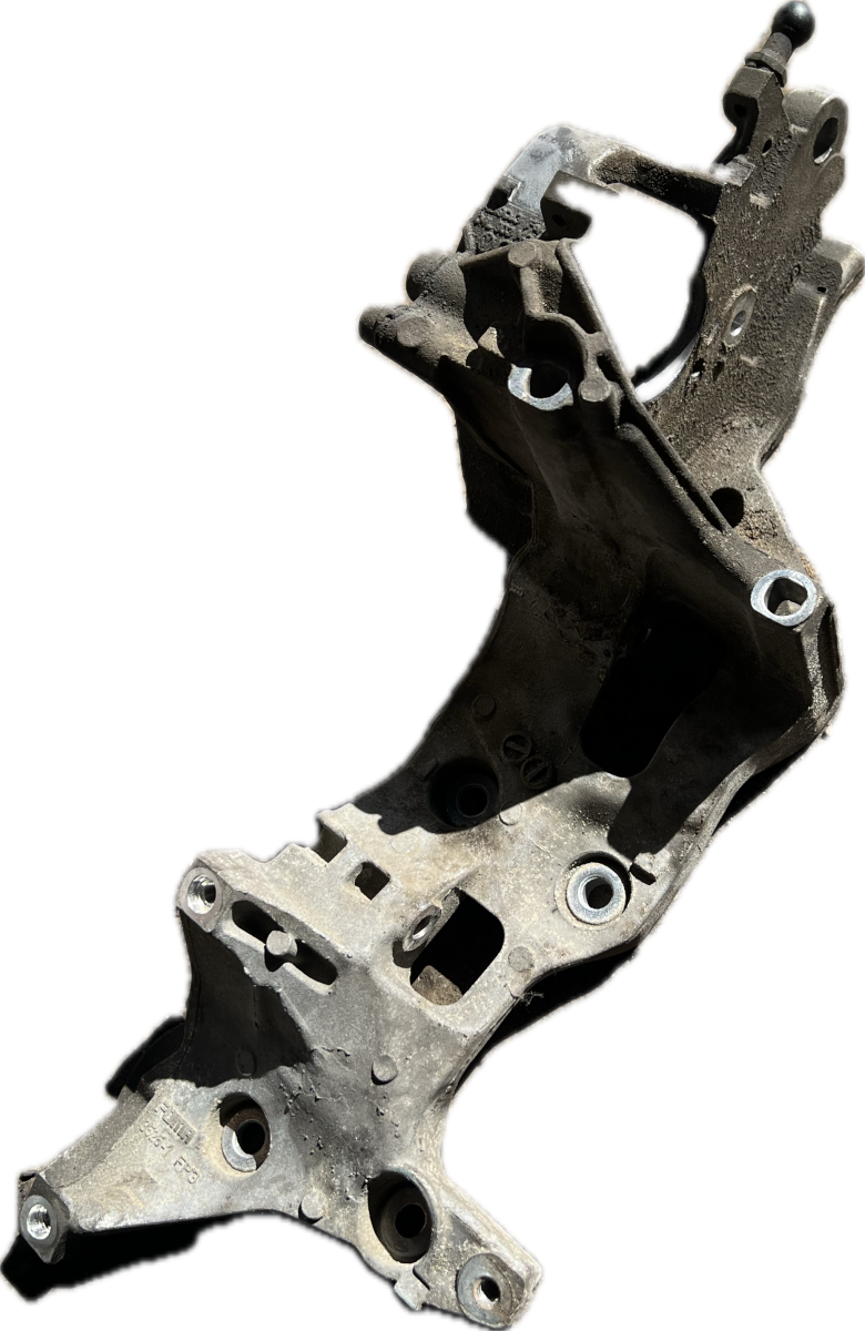 Seat Leon Alternator bracket Alternator Bracket — SEAT LEON (5F) (2012-2020)...