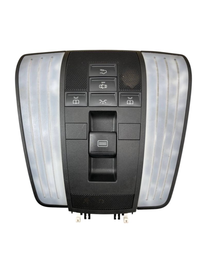 Mercedes-Benz A (W176) Front interior light Front interior light — MERCEDES-BENZ E-CLASS (W...