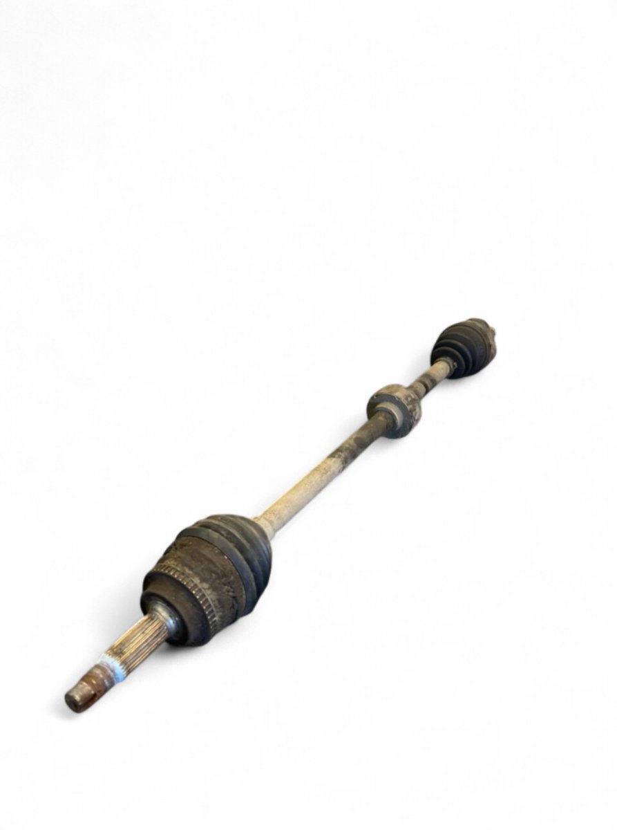 Toyota Avensis (T25) Driveshaft — front right Driveshaft — front right — TOYOTA AVENSIS (T250...