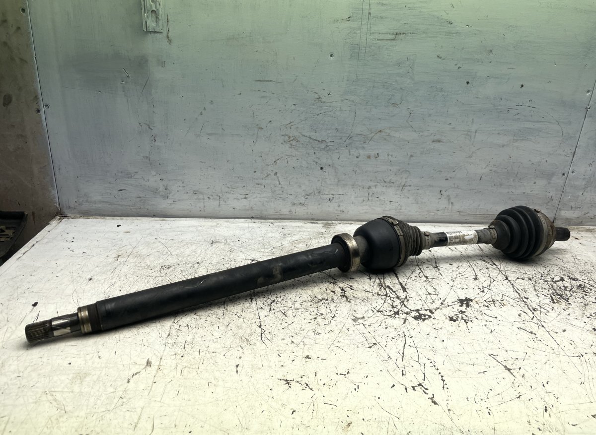 Volvo S60 Driveshaft — front right Driveshaft — front right — VOLVO S60 II / V60 I...