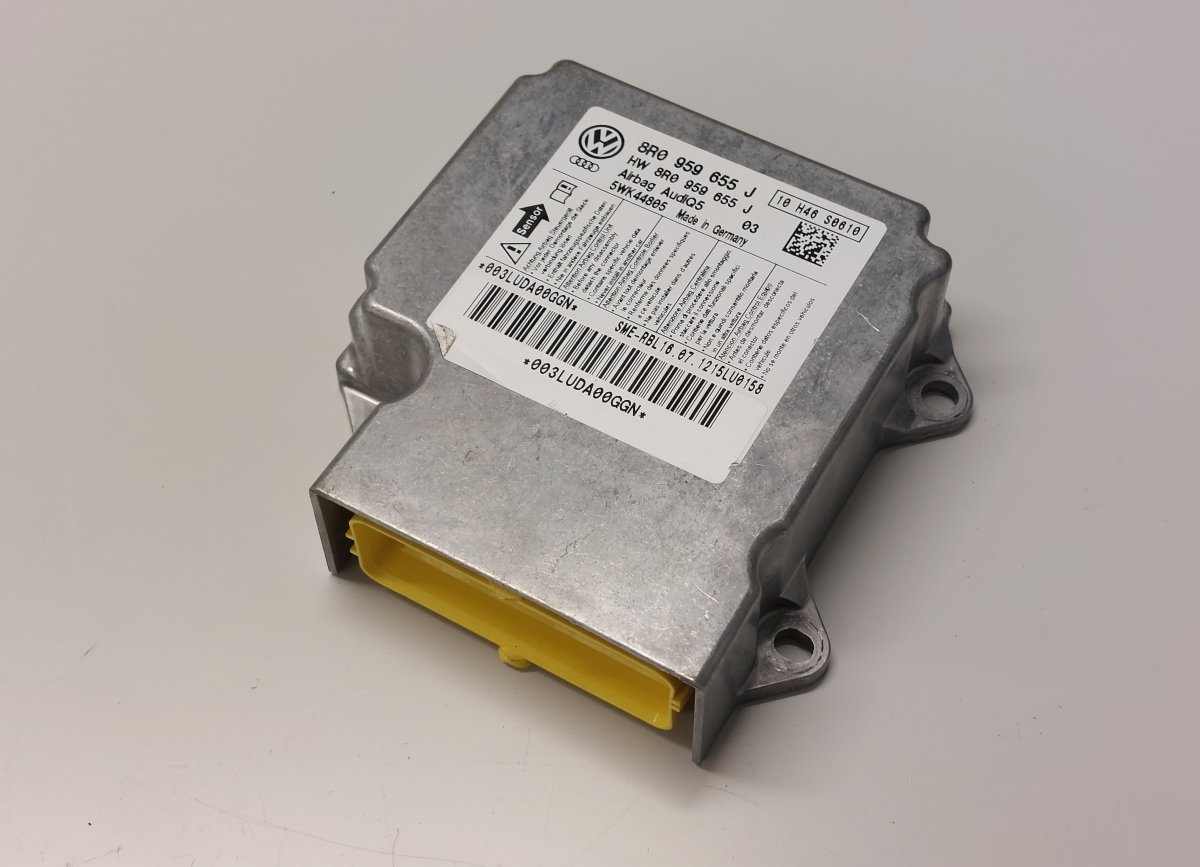 Audi Q5 (8R) Airbag Control Unit Airbag control unit — AUDI Q5 (8R) (2008-2016) ...