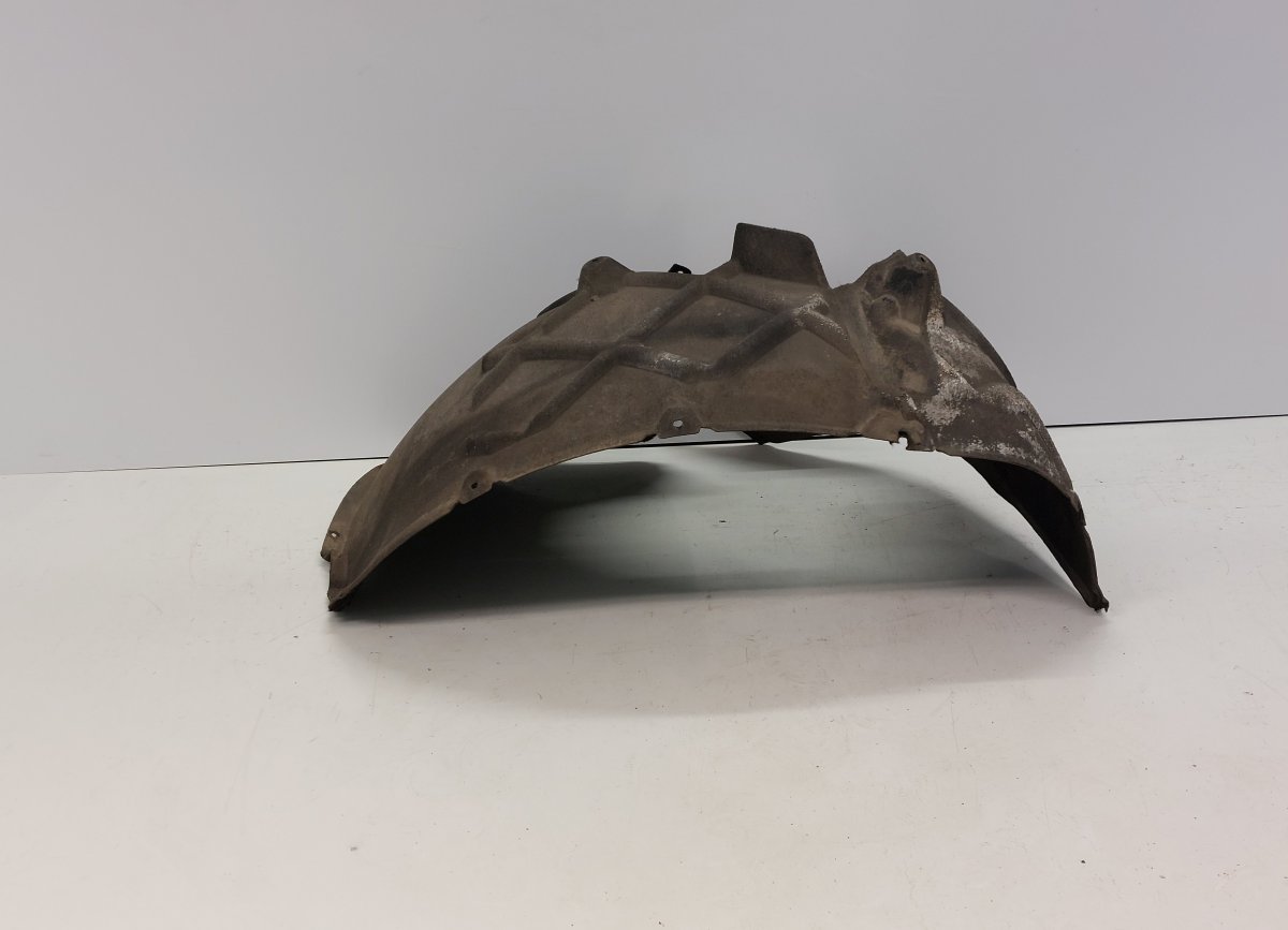 Volkswagen Touareg Wheel arch liner — front right Wheel arch liner — front right — VW TOUAREG II ...