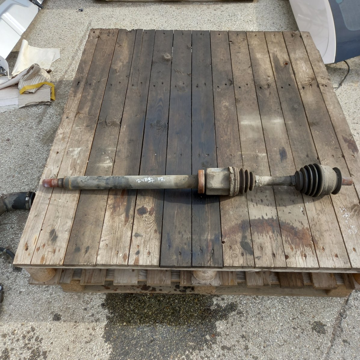 Volvo C30 Driveshaft — front right Driveshaft — front right — VOLVO S40 / V50 / C3...