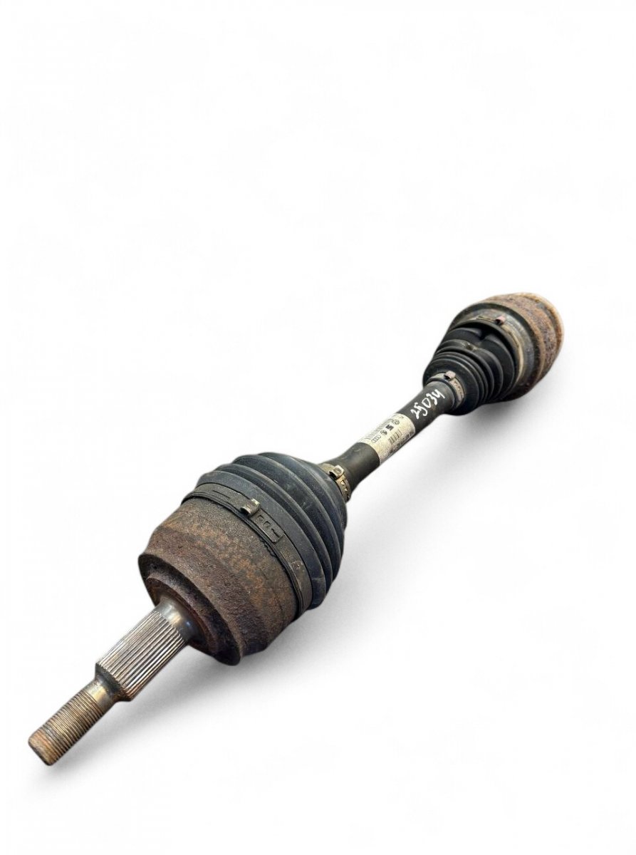 Volkswagen Transporter (T5, Caravelle, Multivan) Driveshaft — front left Driveshaft — front left — VW TRANSPORTER T5 / M...