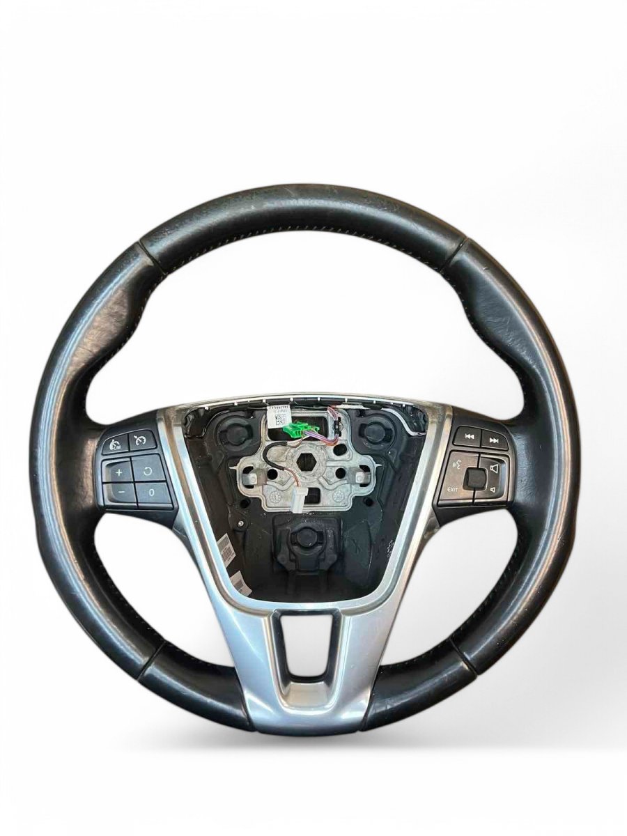 Volvo V40 steering wheel Steering Wheel — VOLVO V40 (2012-2019) — 341103...