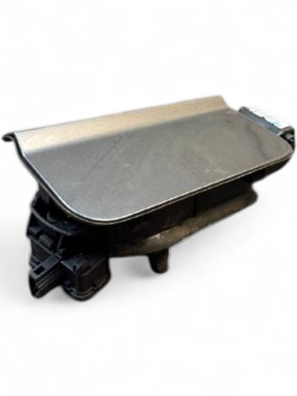 Seat Leon Fuel filler flap Fuel filler flap — SEAT LEON (5F) (2012-2020) —...