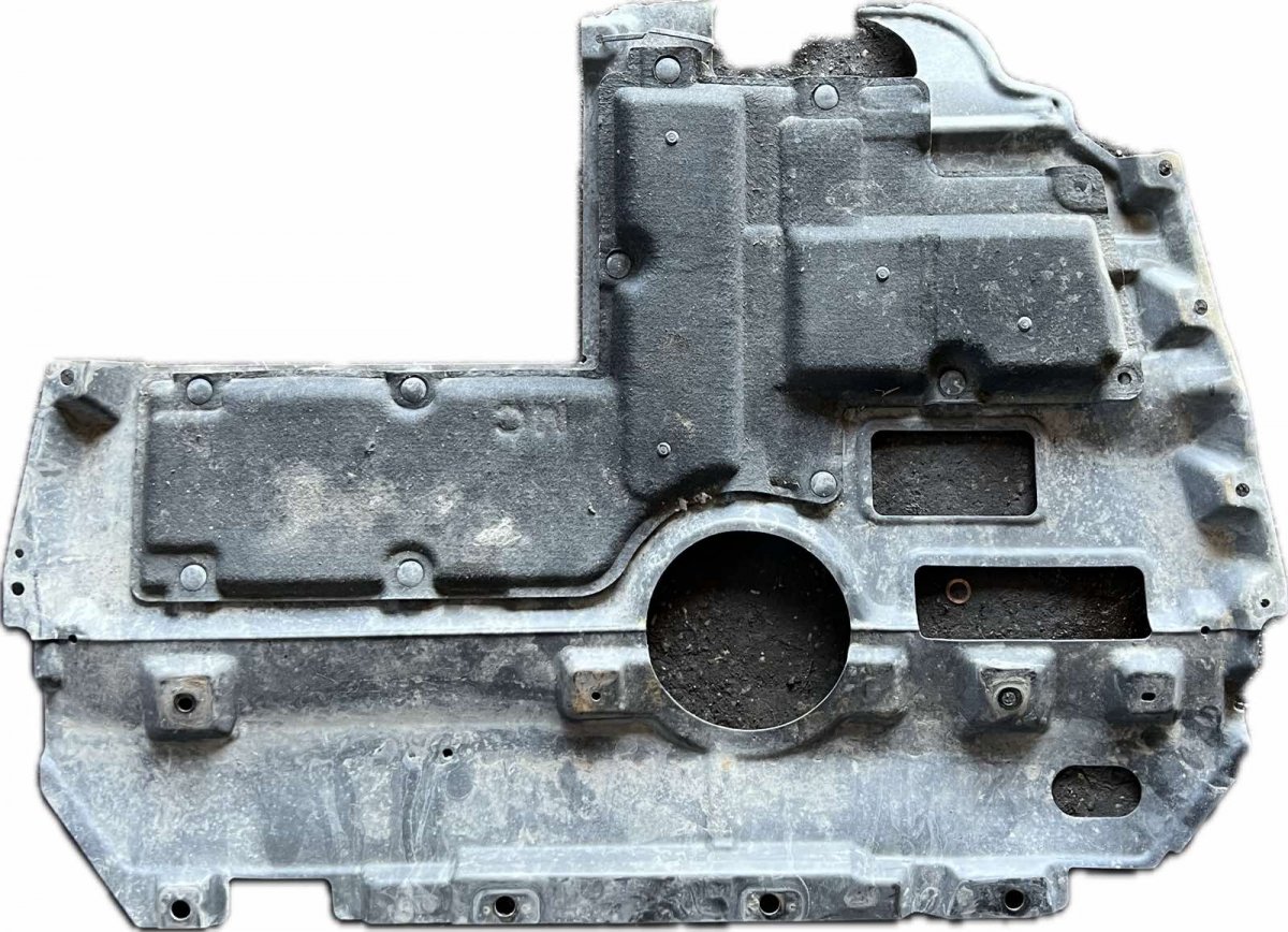 Toyota Prius Engine splash shield Engine splash shield — TOYOTA PRIUS III (XW30) ...