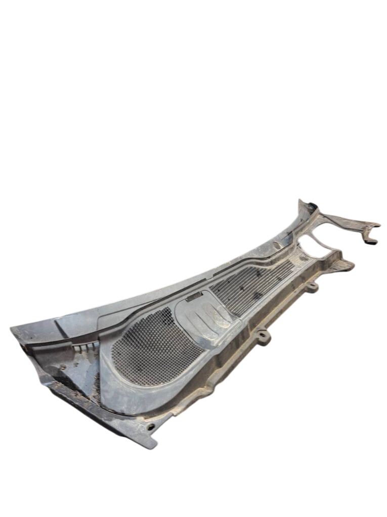 Land Rover Range Rover Evoque Windscreen wiper cowl Windscreen wiper cowl — LAND ROVER EVOQUE I (L5...