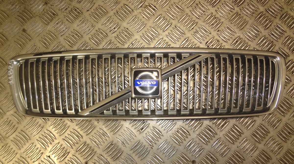 Volvo V70 Radiator Grille Radiator grille — VOLVO V70 II / XC70 I (P80) (...
