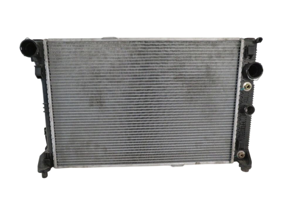 Mercedes-Benz A (W176) радиатор Radiator — MERCEDES-BENZ E-CLASS (W212) (2009-2...