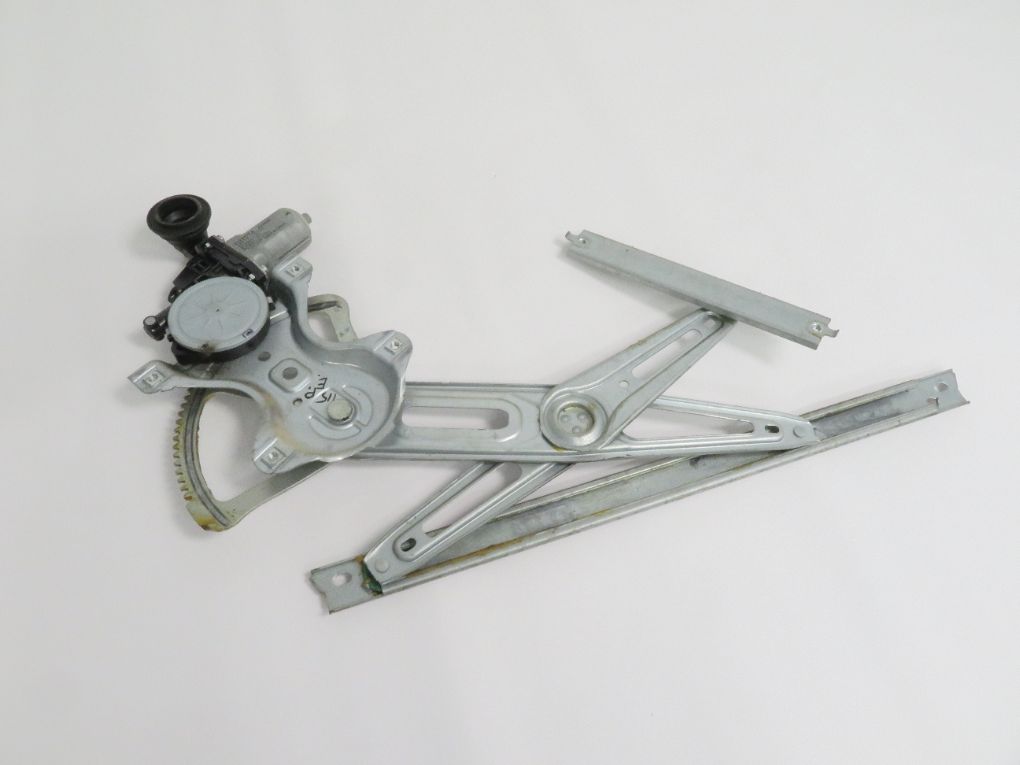 Toyota Yaris Complete window regulator — front right