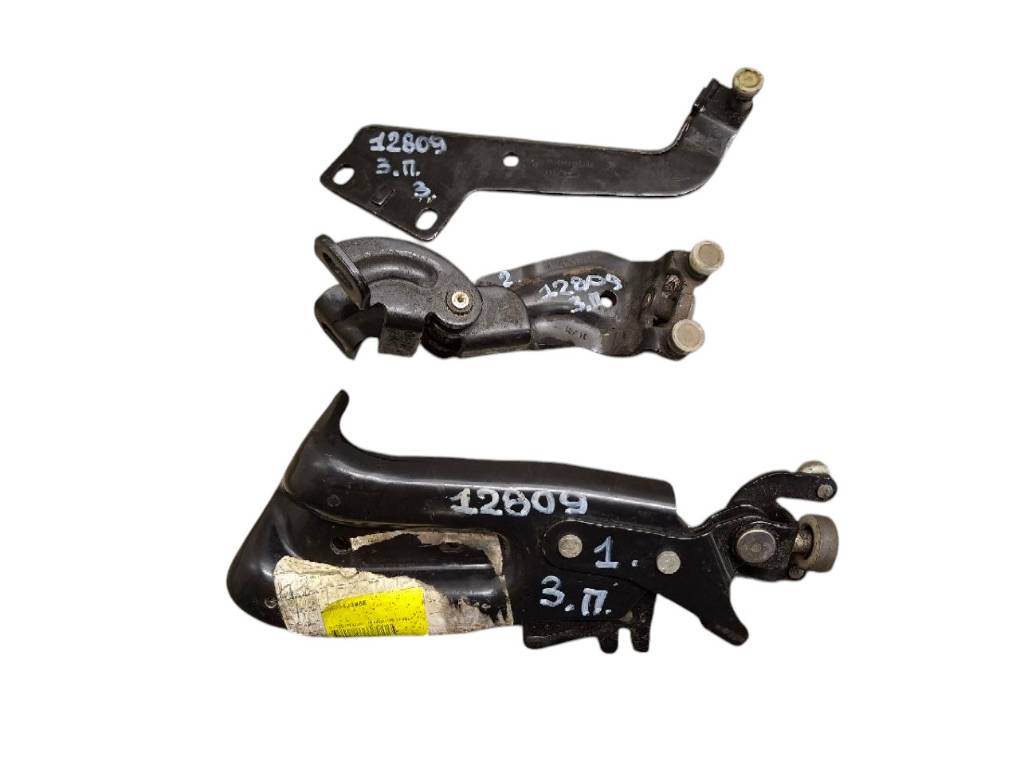 Seat Alhambra Sliding door roller lower right Sliding door roller lower right — SEAT ALHAMBRA...