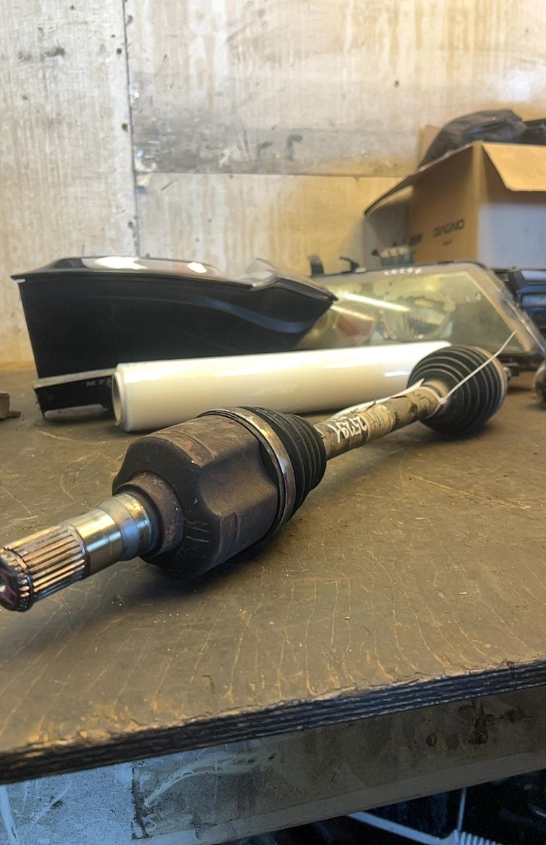 Renault Espace Driveshaft — front left Driveshaft — front left — RENAULT ESPACE V (JR)...