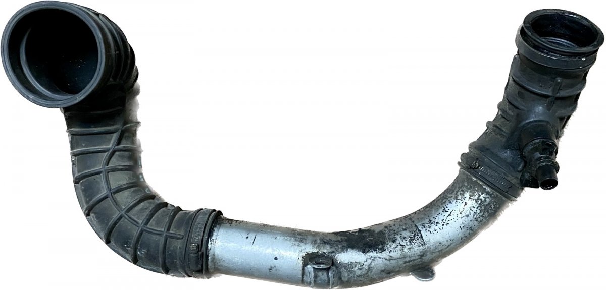 Volvo V70 Turbocharger air inlet Pipe Turbocharger air inlet pipe — VOLVO V70 II / XC...