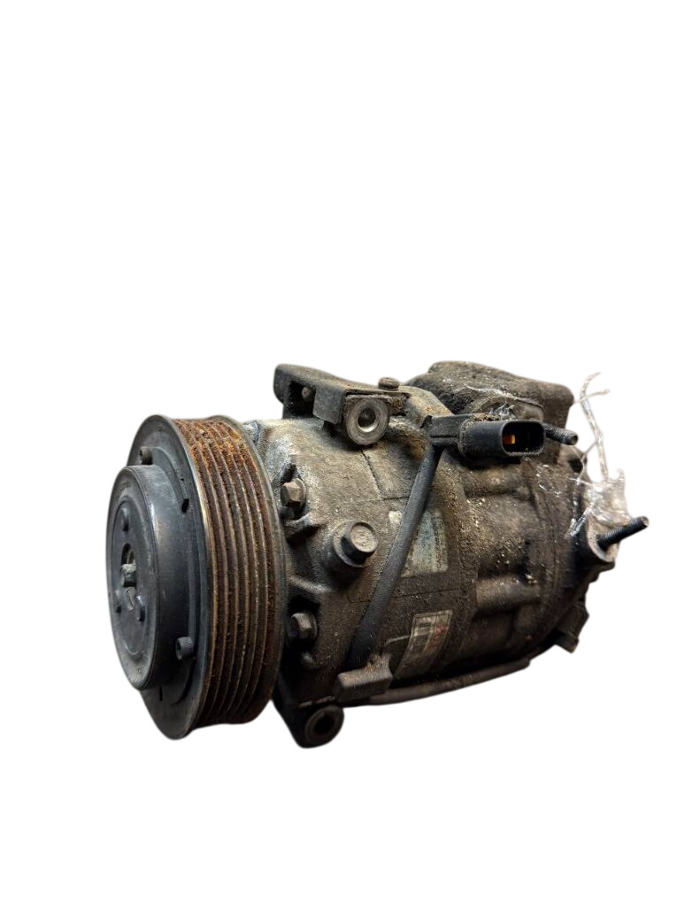 Hyundai Santa Fe Air-conditioning compressor Air-conditioning compressor — HYUNDAI SANTA FE ...