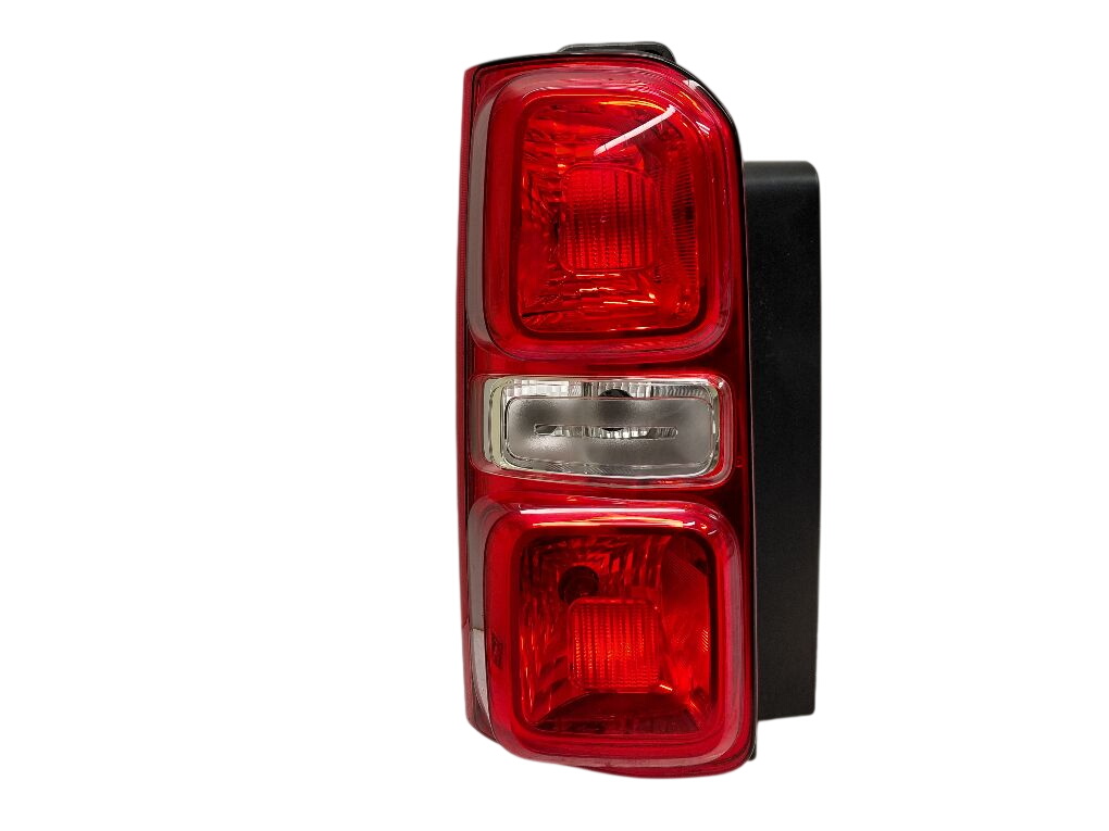 Toyota Proace Inner tail light — left Inner tail light — left — TOYOTA PROACE (MDY, M...