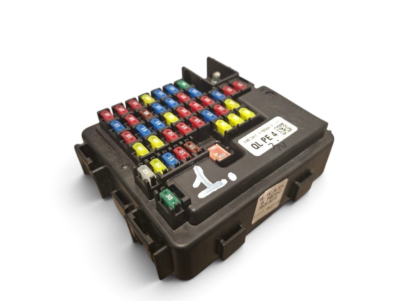 Kia Sportage Fuse box Fuse box — KIA SPORTAGE IV (QL) (2015-2021) — 9...
