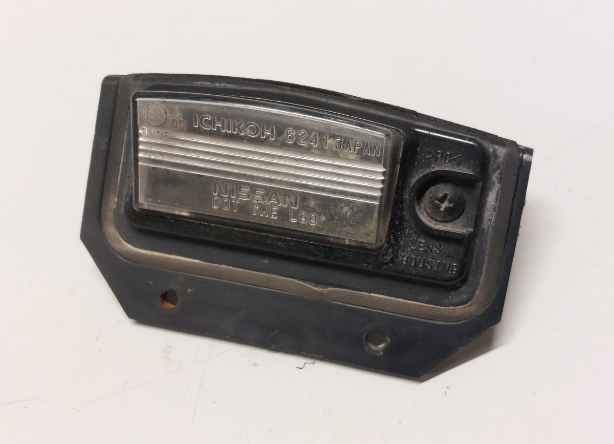 Nissan Murano Number plate light Number plate light — NISSAN MURANO (Z50) (2003-...