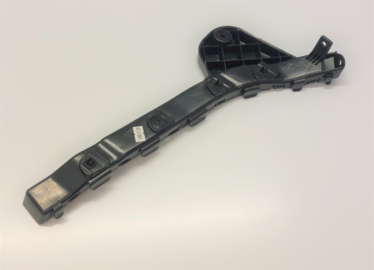 Kia ceed (ED) Front Bumper bracket on fender left Front Bumper bracket on fender left — KIA CEE'D...