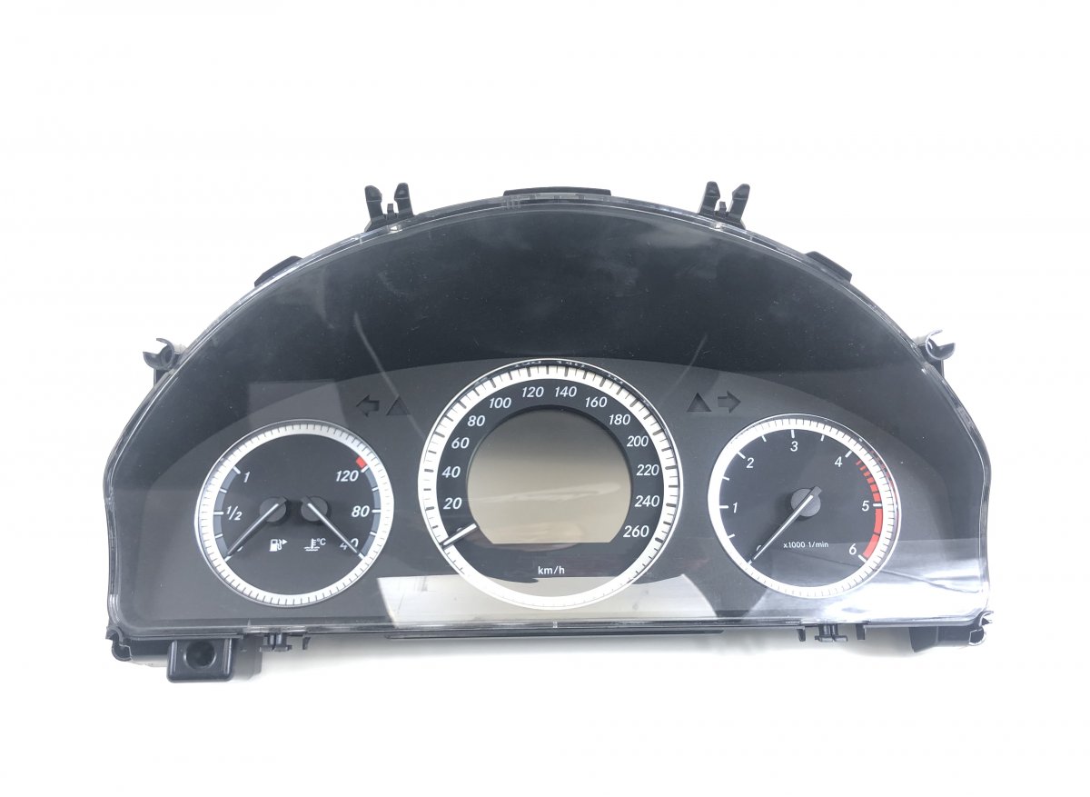 Mercedes-Benz A (W169) mittaristo Instrument cluster — MERCEDES-BENZ C-CLASS (W20...