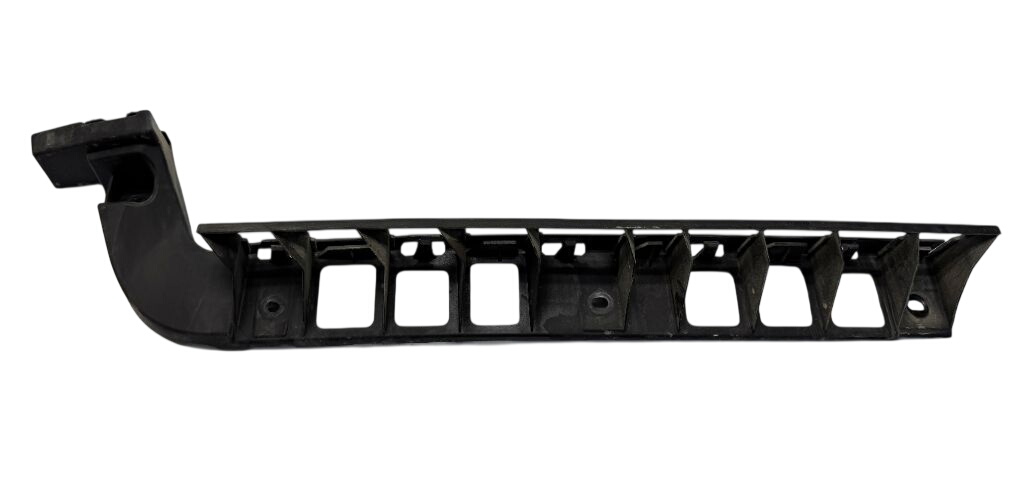 Skoda Octavia Centre rear bumper bracket Centre rear bumper bracket — SKODA OCTAVIA III ...