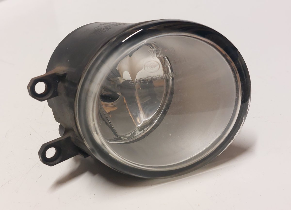 Toyota Corolla Fog lamp — front right Fog lamp — front right — TOYOTA COROLLA X (E140...