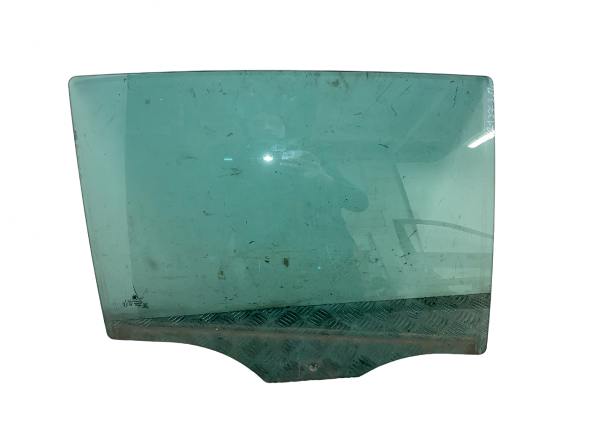 Skoda Superb (3T) Door window glass — rear right Door window glass — rear right — SKODA SUPERB I...