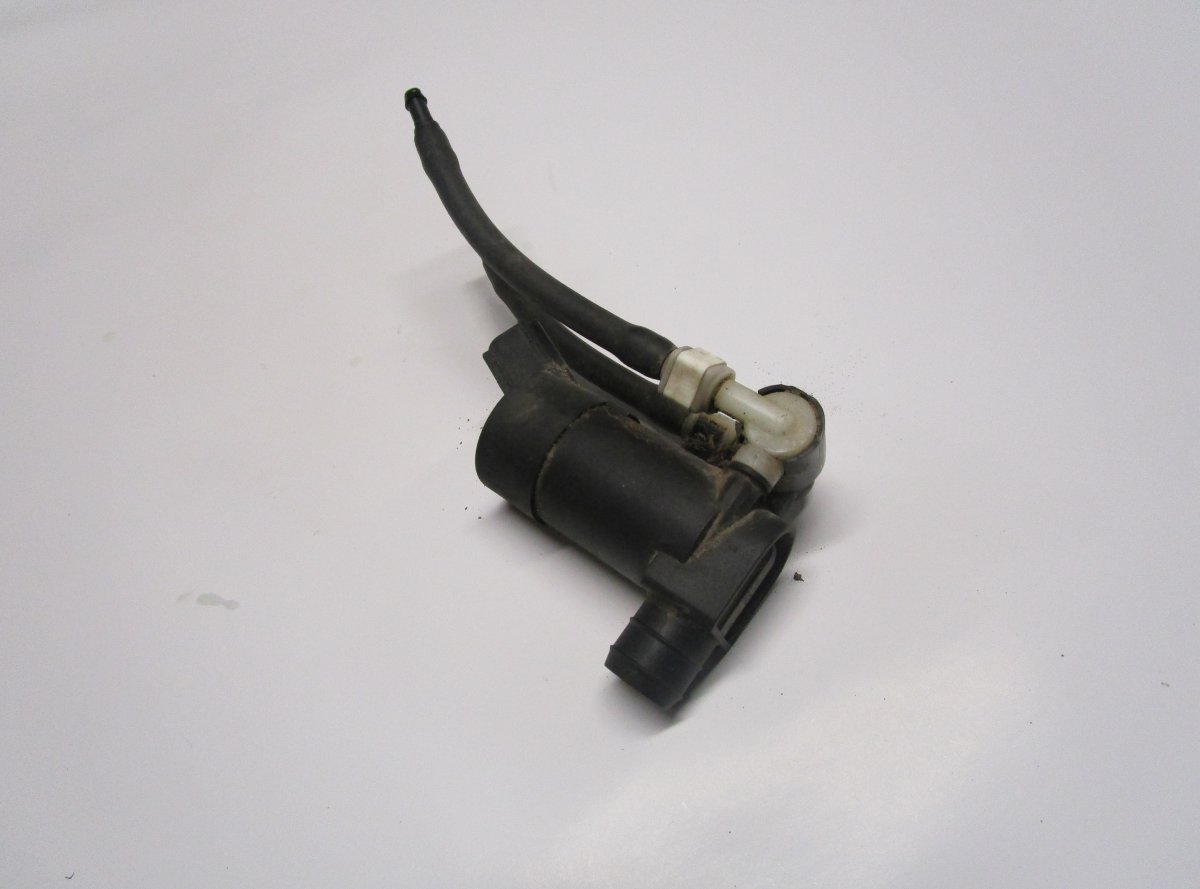 Ford Mondeo Windscreen washer pump