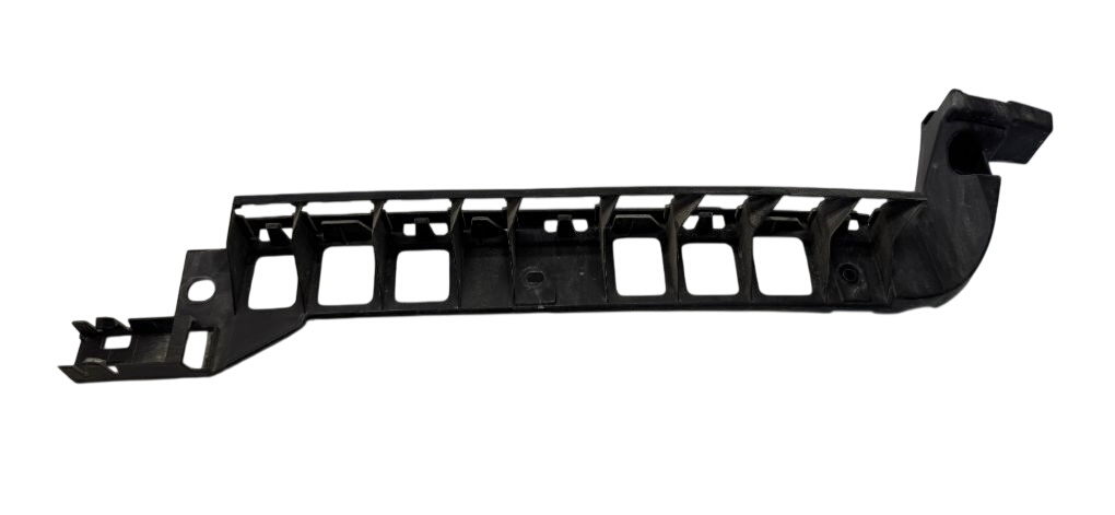 Skoda Octavia Centre rear bumper bracket Centre rear bumper bracket — SKODA OCTAVIA III ...