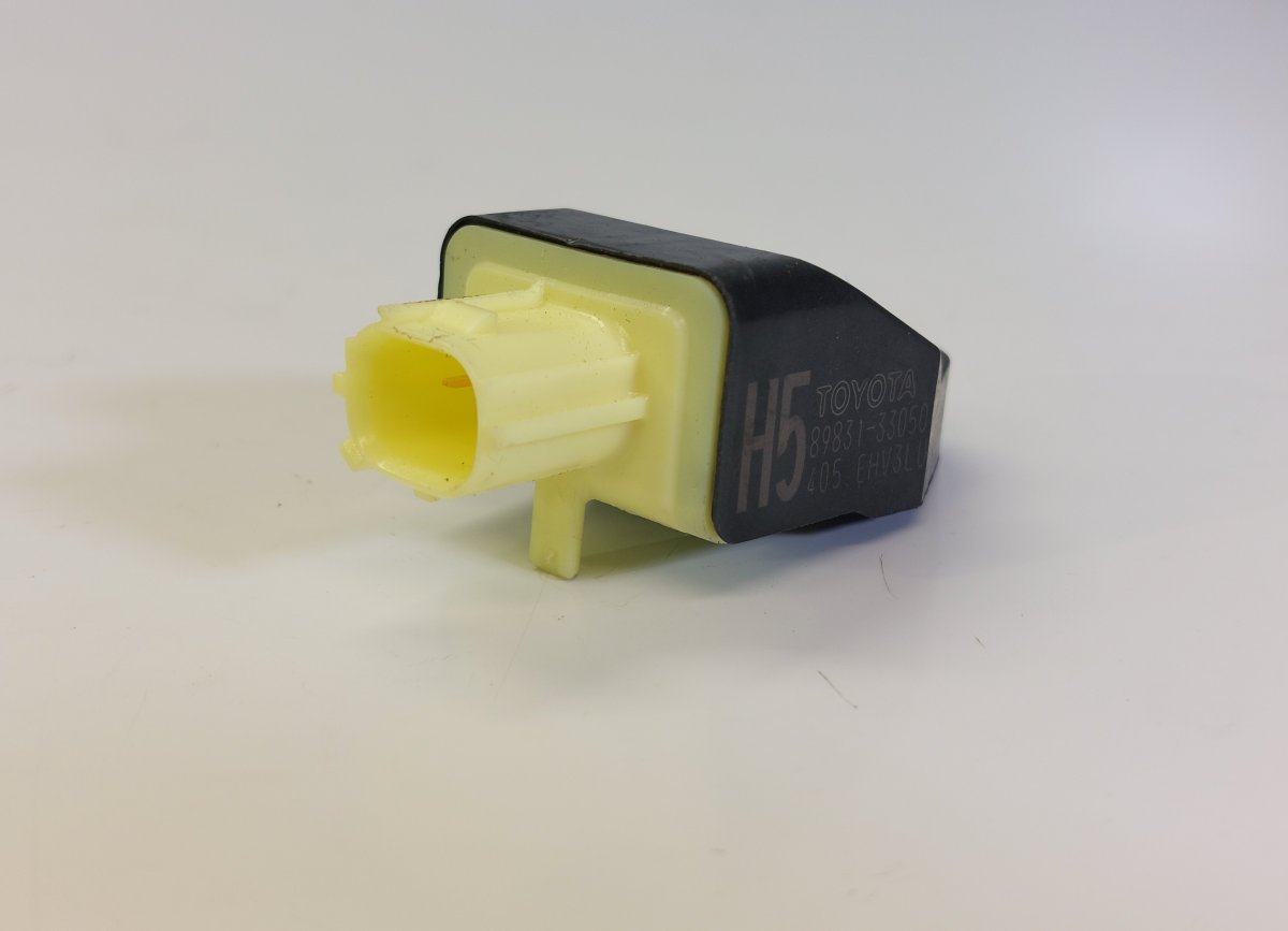 Toyota RAV4 (XA40) Airbag impact sensor — right Airbag impact sensor — right — TOYOTA RAV 4 IV ...