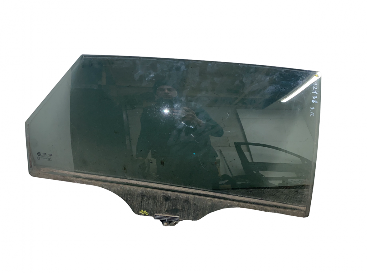 Hyundai i40 Door window glass — rear right Door window glass — rear right — HYUNDAI i40 (V...