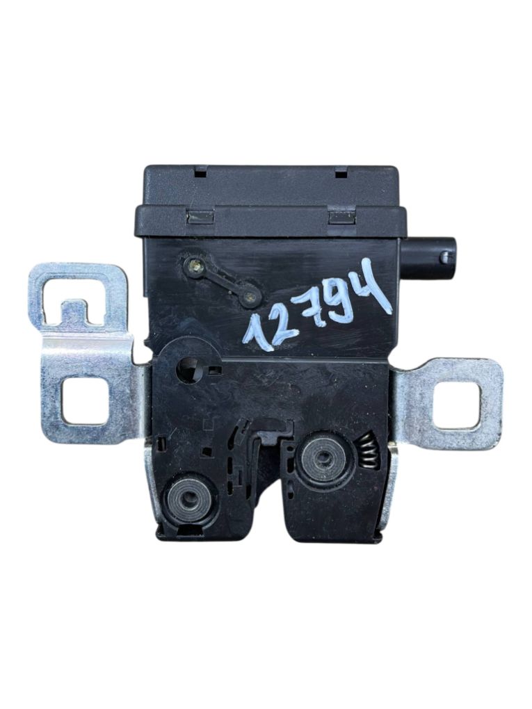 Mini One, Cooper, Clubman (R55 - R59) Boot lid / tailgate lock