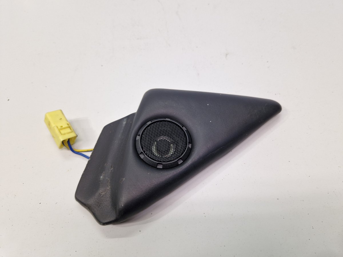 Maserati Quattroporte Front left door loudspeaker Front left door loudspeaker — MASERATI QUATTROP...