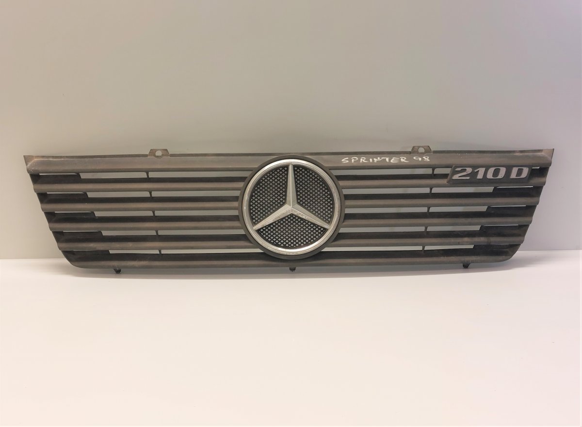 Mercedes-Benz Sprinter (W901-905) Radiator Grille Radiator grille — MERCEDES-BENZ SPRINTER (903) ...