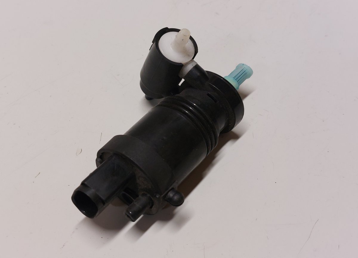 Jeep Patriot Windscreen washer pump Windscreen washer pump — JEEP PATRIOT (PK) (200...