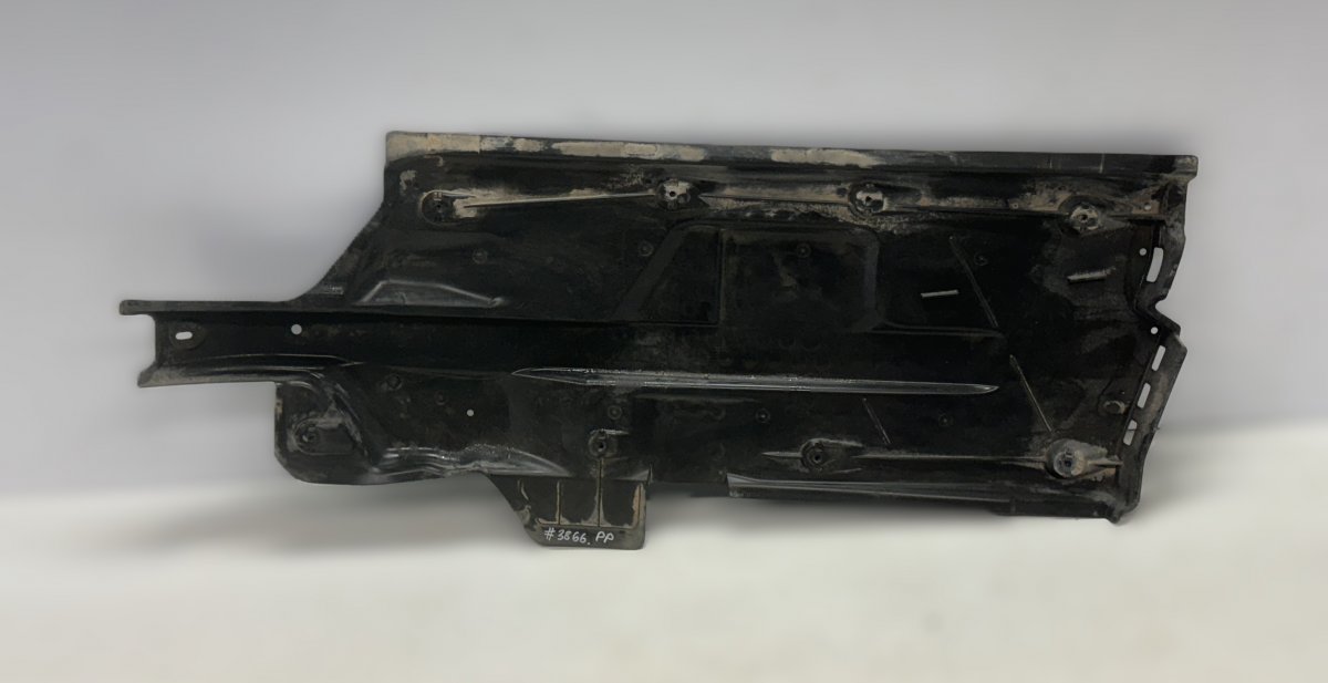 Seat Ibiza Body splash shield — right Body splash shield — right — SEAT IBIZA IV (6J,...