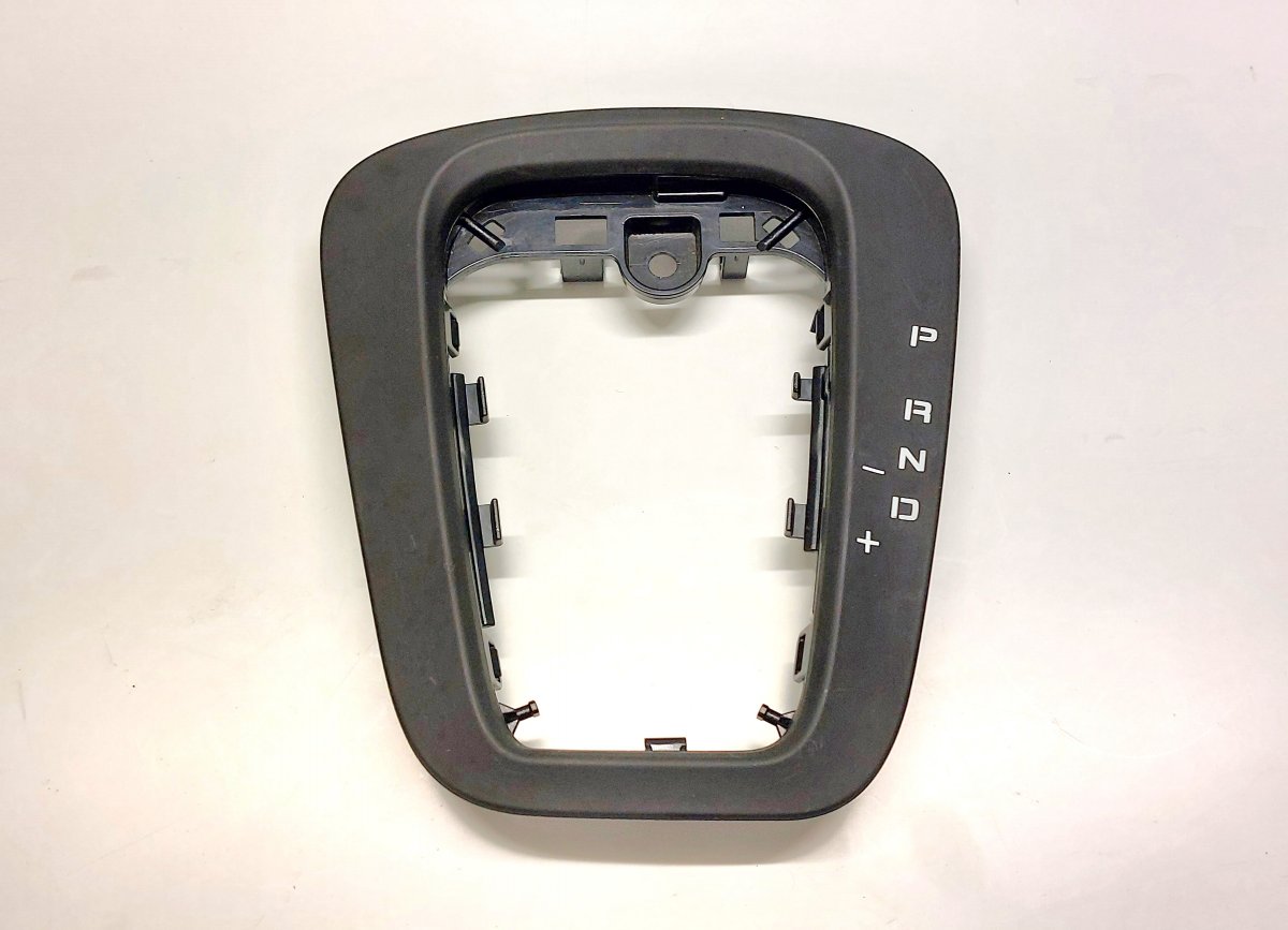 Alfa-Romeo Giulietta (940) Gear lever cover Gear lever cover — ALFA ROMEO GIULIETTA (940_) ...