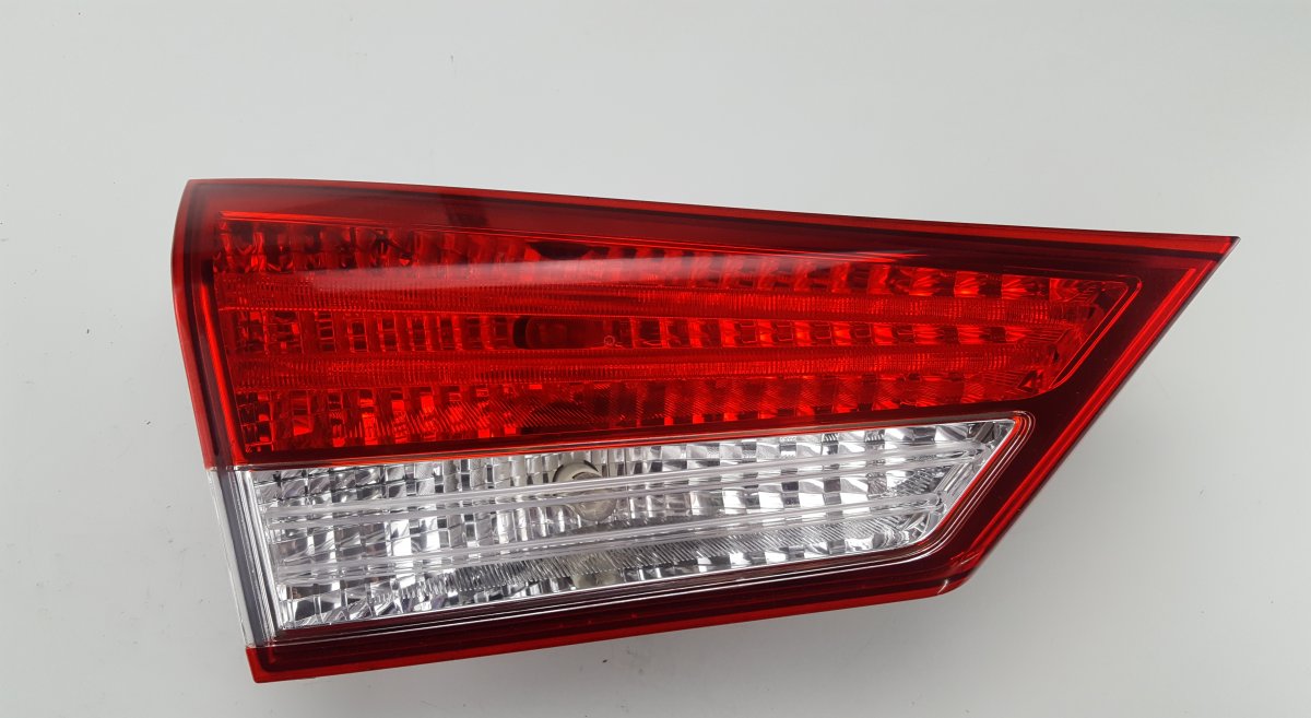 Hyundai ix20 Inner tail light — left Inner tail light — left — HYUNDAI ix20 (JC) (20...