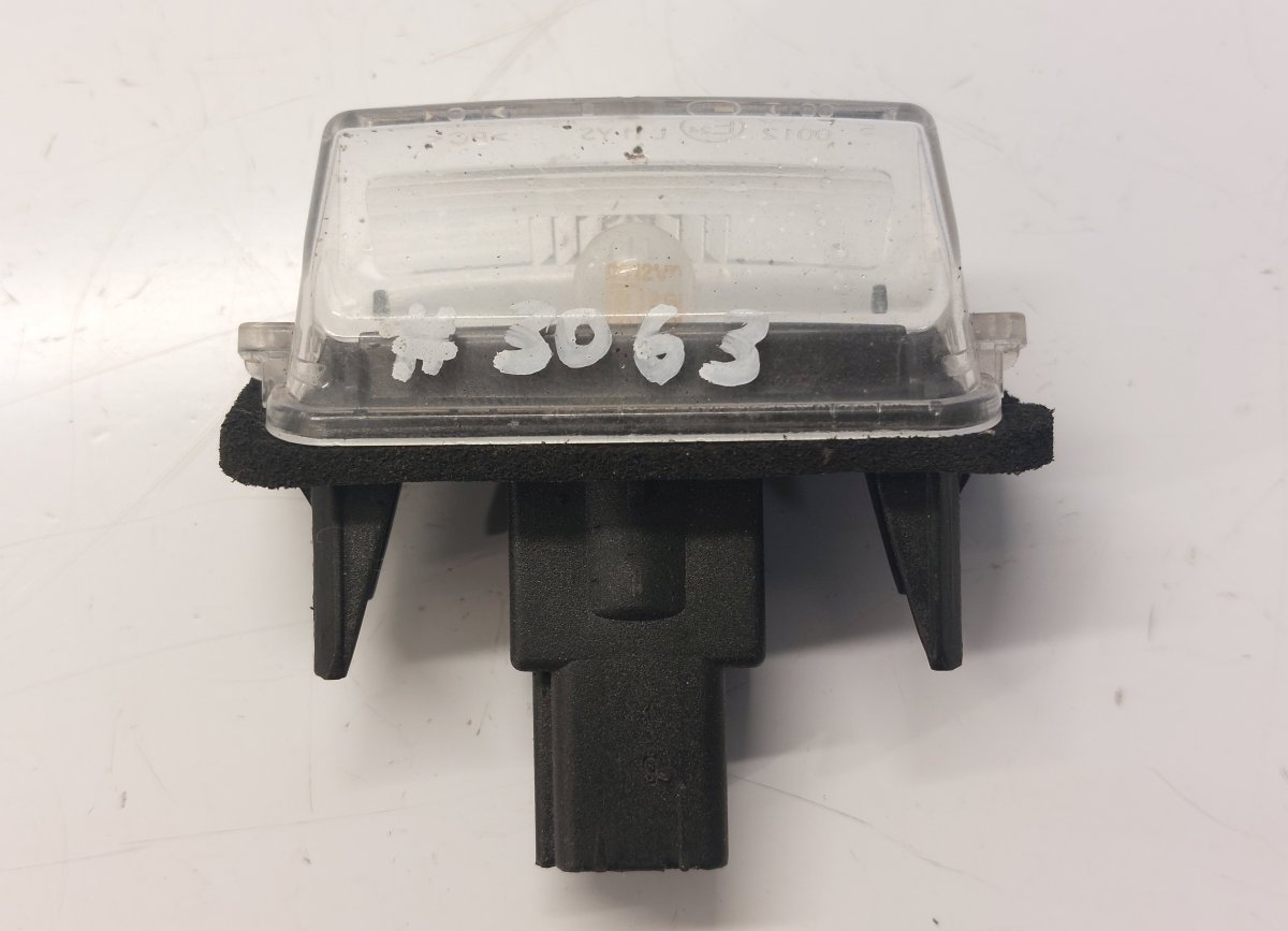 Toyota Auris Number plate light Number plate light — TOYOTA AURIS (_E18_) (2012...