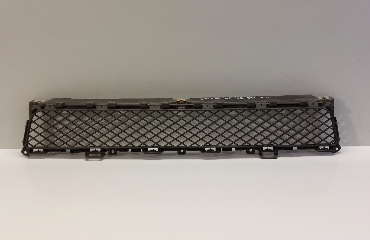 Jaguar XF Centre front bumper grille Centre front bumper grille — JAGUAR XF (X250, C...