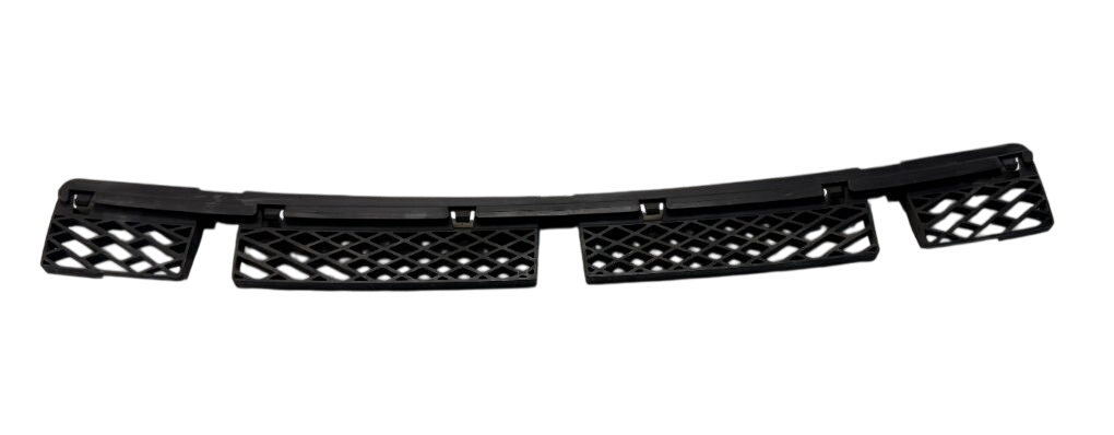 Volkswagen Touareg Centre rear bumper bracket Centre rear bumper bracket — VW TOUAREG II (7P)...