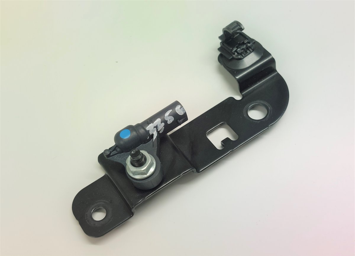 Subaru Forester Side impact sensor — left Side impact sensor — left — SUBARU FORESTER (SK...