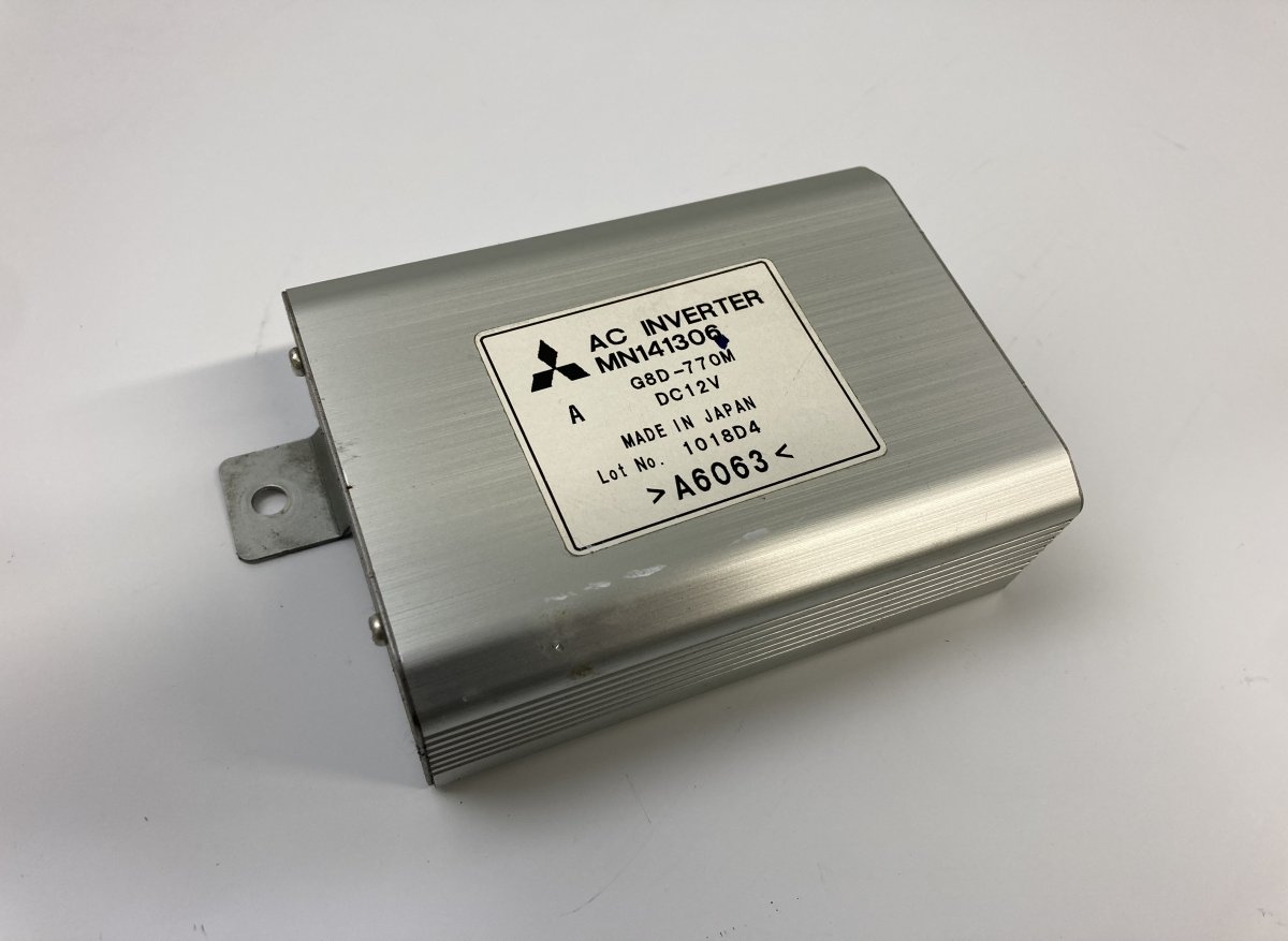Mitsubishi Outlander Air-conditioning control unit Air-conditioning control unit — MITSUBISHI OUTL...