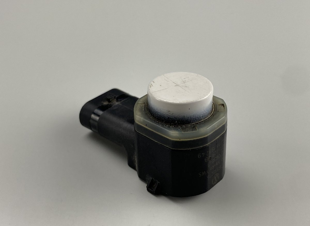 Volkswagen Jetta Parking sensor — rear Parking sensor — rear — VW JETTA VI (162) (2010...