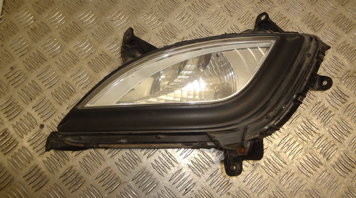 Hyundai i20 Fog lamp — front left Fog lamp — front left — HYUNDAI i20 I (PB) (200...