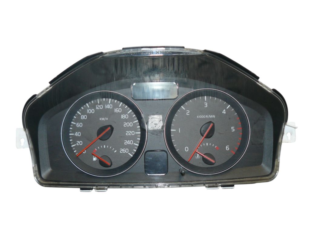 Volvo C30 приборы Instrument cluster — VOLVO S40 / V50 / C30 / C7...