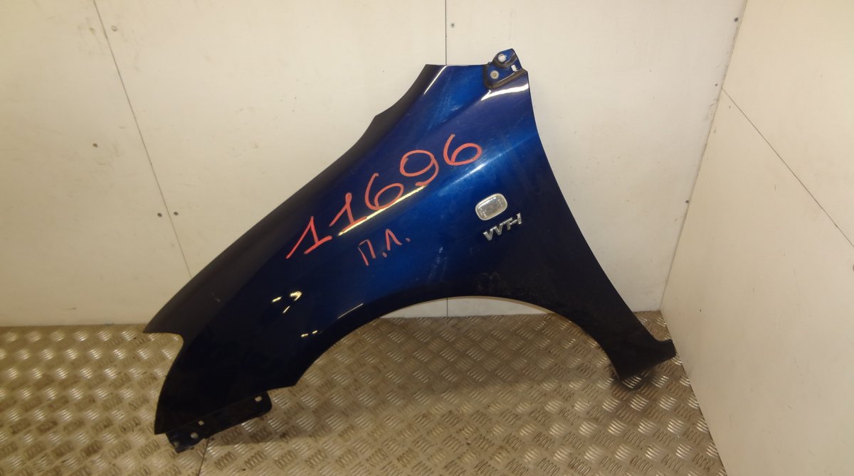 Toyota Corolla Front Left Fender Front Left Fender — TOYOTA COROLLA IX (E120) (2...