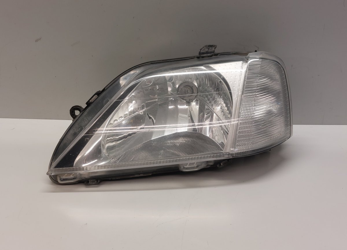 Dacia Logan Left headlight Left headlight — DACIA LOGAN I (2004-2012) — 82...