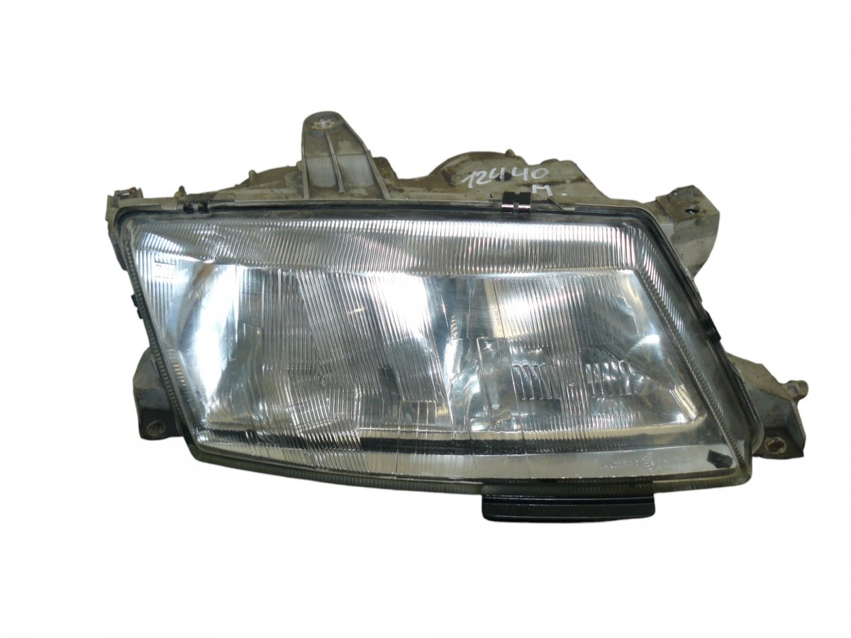 Saab 9-5 Right headlight Right headlight — SAAB 9-5 (YS3E) (1997-2010) —...