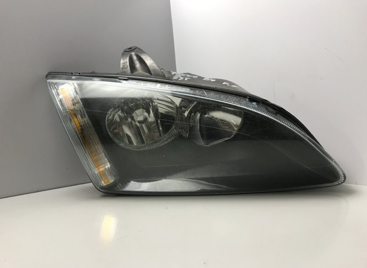 Ford Focus Right headlight Right headlight — FORD FOCUS II (2004-2012) — 4...